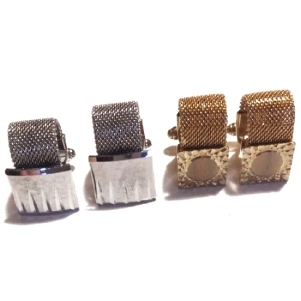 VINTAGE MENS OR WOMENS SET OF SILVER-TONE AND GOLD-TONE MESH CUFFLINKS